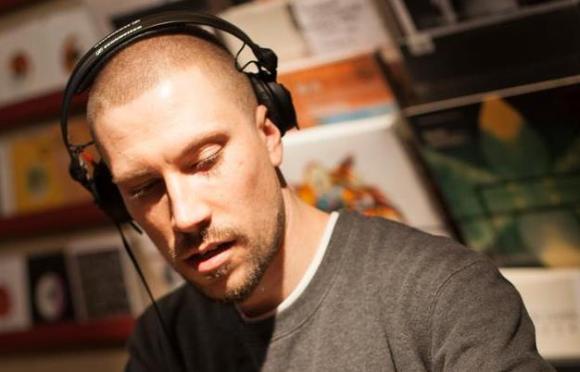 Alexander Nut annonce son départ de Rinse FM