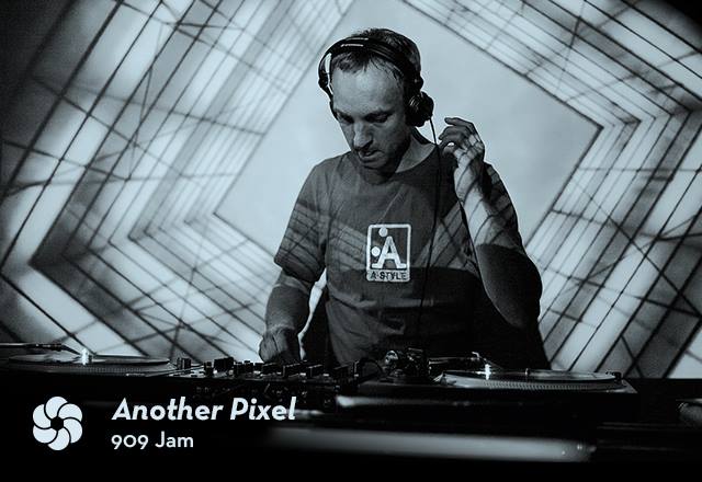 Another Pixel – Phonographe Corp’s birthday Special 909 Jam